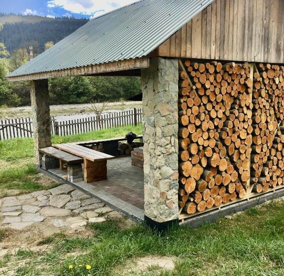 פנסיון Shum Cheremosha