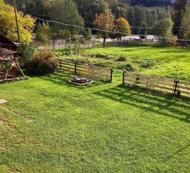 פנסיון Shum Cheremosha