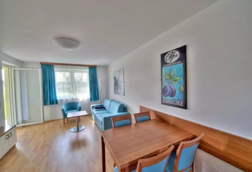 Lomakeskus Og's Golf Lodge