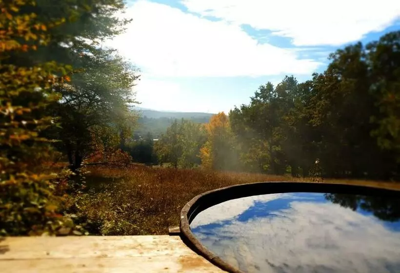 Lomakeskus Zabola Estate   Transylvania