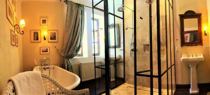 Lomakeskus Zabola Estate   Transylvania