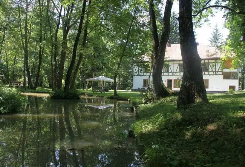 Lomakeskus Zabola Estate   Transylvania
