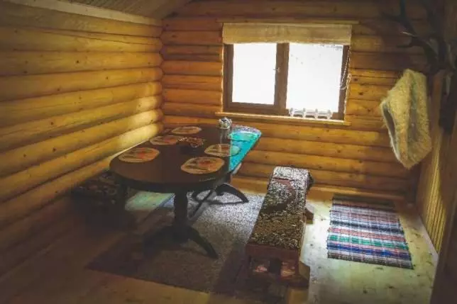 Retkeilymaja Farmstead Lisova