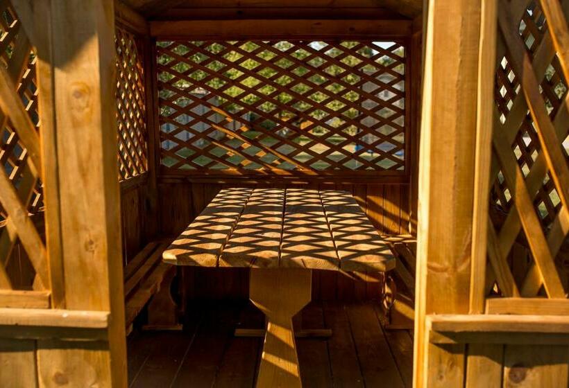 Общежитие Fermerska Hata