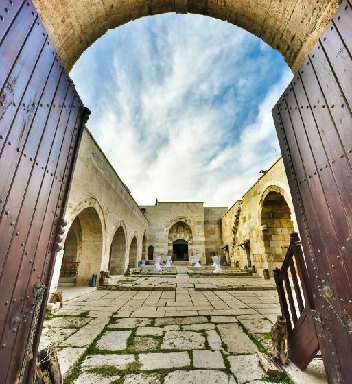 ホテル Akhan Kervansaray