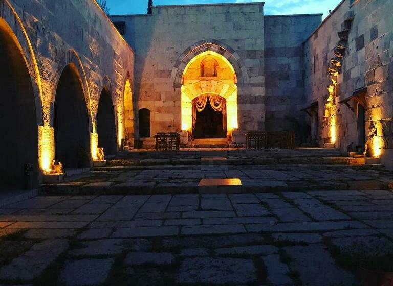 ホテル Akhan Kervansaray