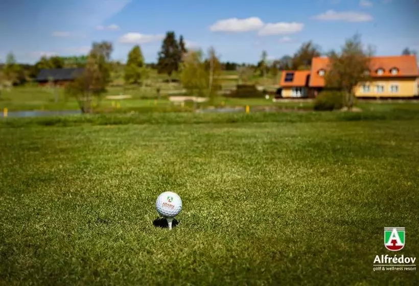 ホテル Golf&wellness Resort Alfrédov