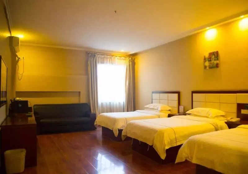 ホテル Greentree Inn Shanxi Luliang Fengshan Road Central Park Express
