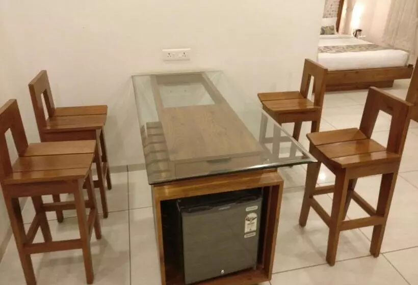 Hotelli Kalyan S   Mansingh Inn