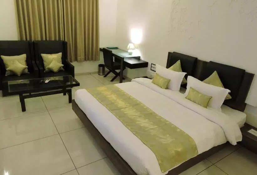 Hotelli Kalyan S   Mansingh Inn