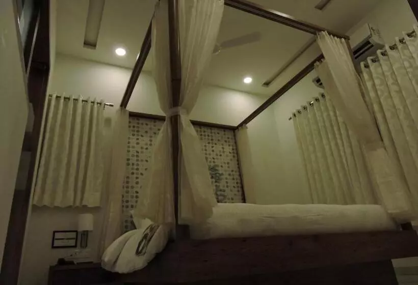 Hotelli Kalyan S   Mansingh Inn