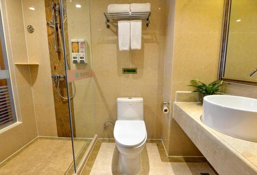 Vienna Hotel Qinzhou North Area Plaza