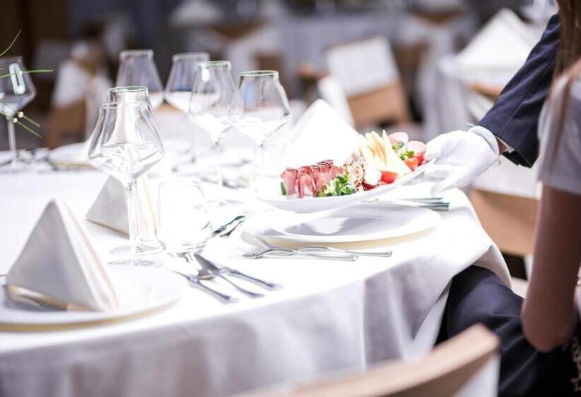 בית מלון כפרי Village Resort Hanuliak