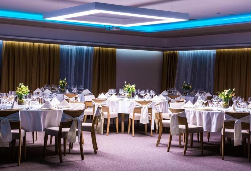 בית מלון כפרי Village Resort Hanuliak