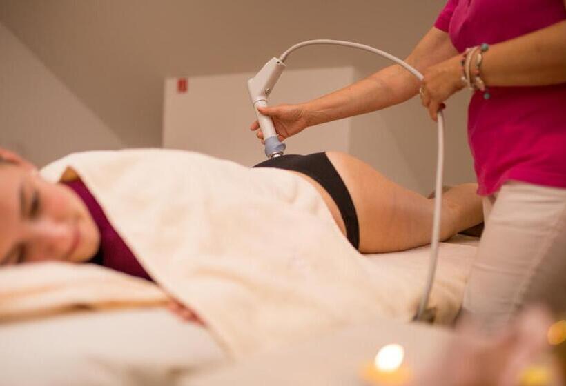 בית מלון כפרי Village Resort Hanuliak