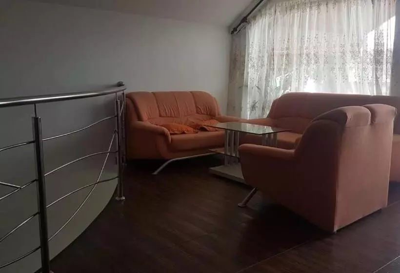 ペンション Casa De Vacanta Madalina