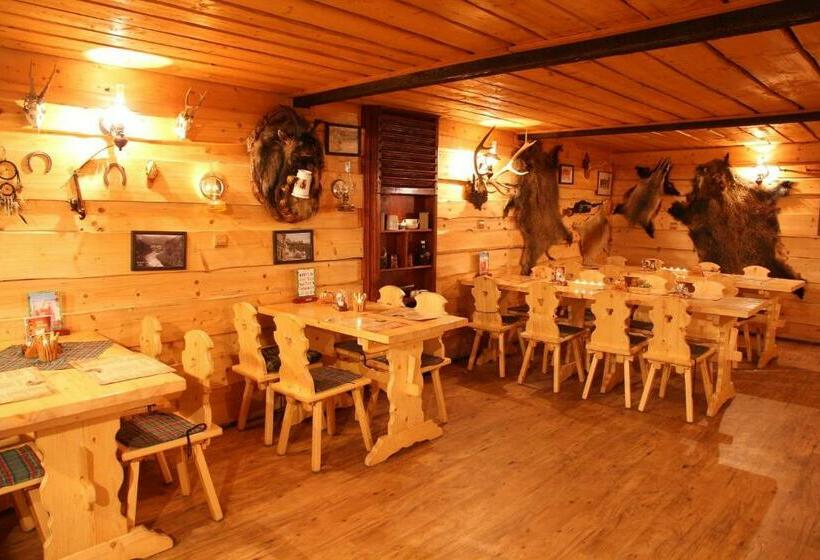 פנסיון Country Saloon