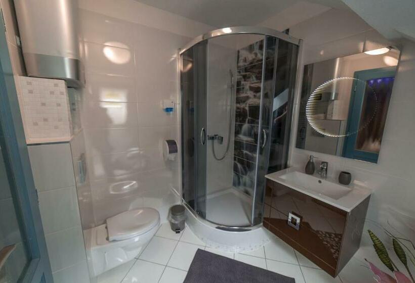 ペンション Penzión Banská Klopačka