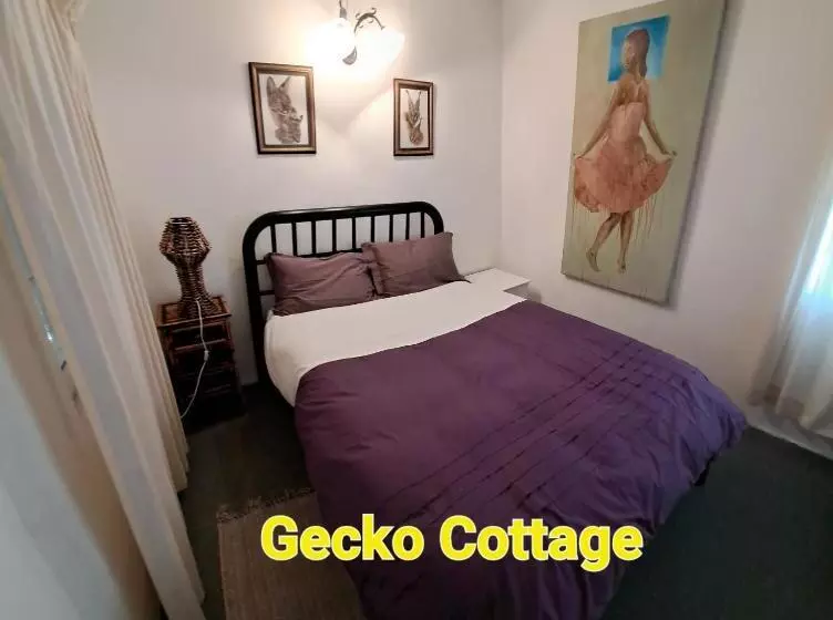 ペンション Purple House B&b Smithfield