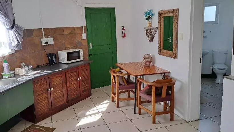 ペンション Purple House B&b Smithfield