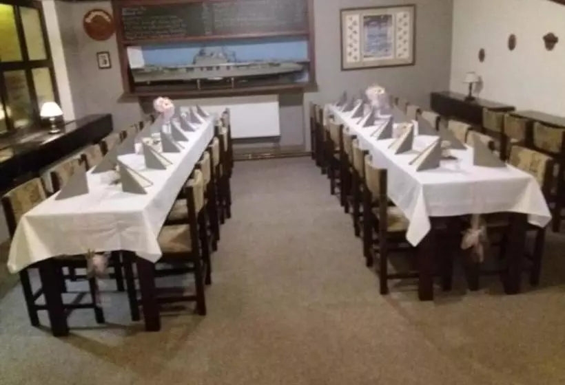 ペンション Restaurace Penzion U Pilota