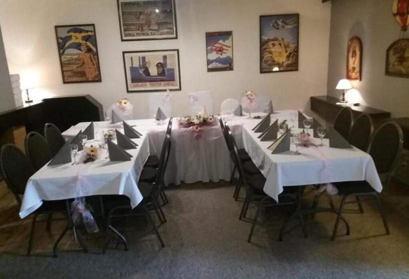 פנסיון Restaurace Penzion U Pilota