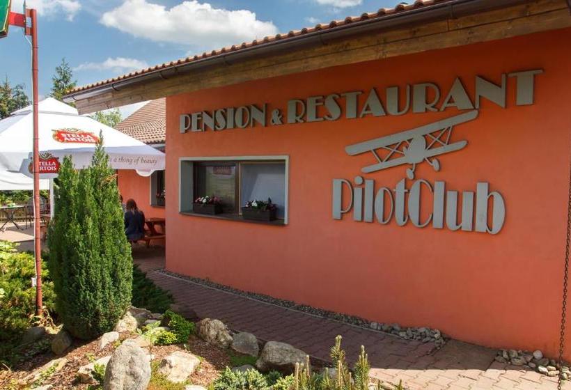 פנסיון Restaurace Penzion U Pilota