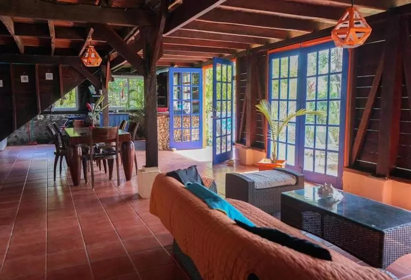 Majatalo Mosana Reef Garden B&b