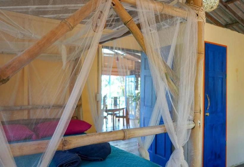 پانسیون Mosana Reef Garden B&b