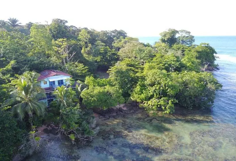 Majatalo Mosana Reef Garden B&b