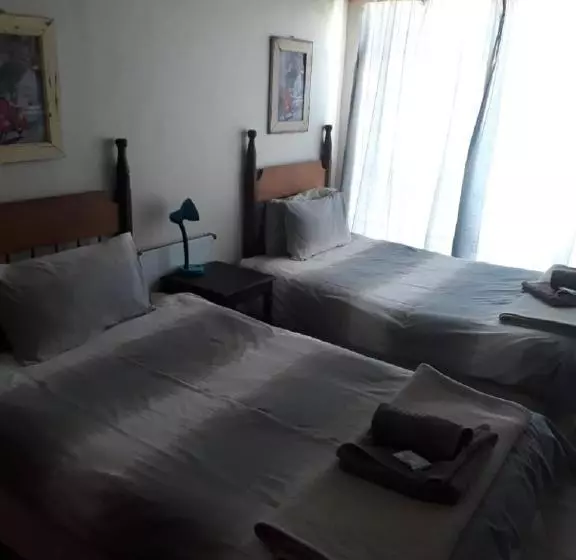 ペンション The Don Guesthouse