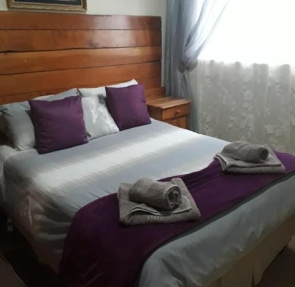 Pensione The Don Guesthouse