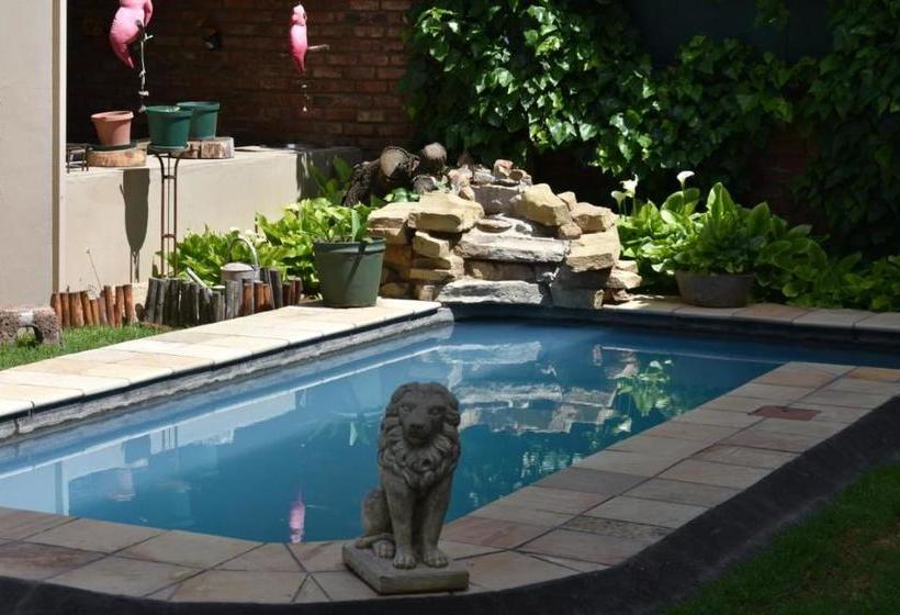 Pensione The Don Guesthouse