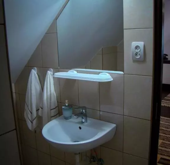 Majatalo Tornácos Vendégház