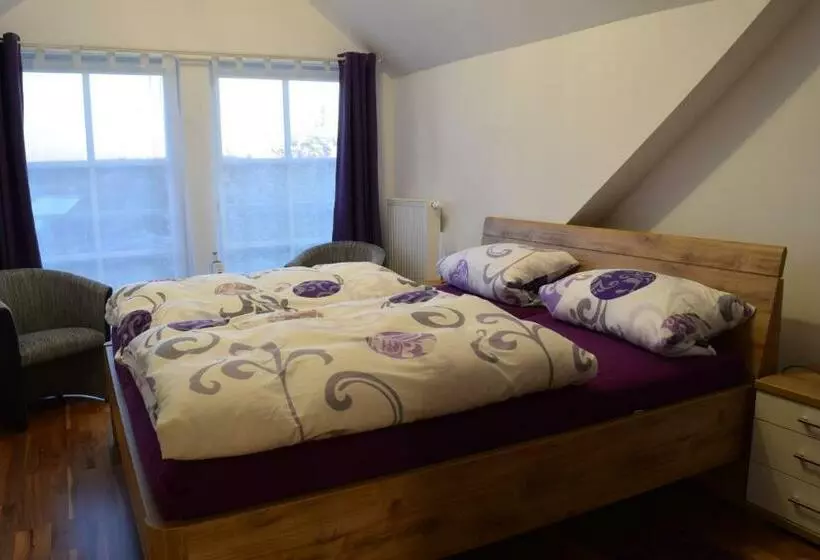 Retkeilymaja Gasthof Dörsbachhöhe