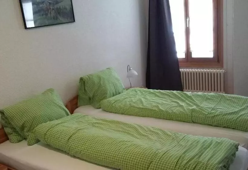 Retkeilymaja Gasthof Krone