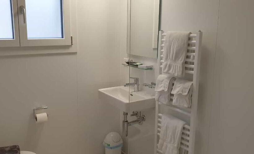 Hostel Gasthof Krone