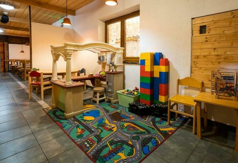 Horsky Hotel Rajska Bouda