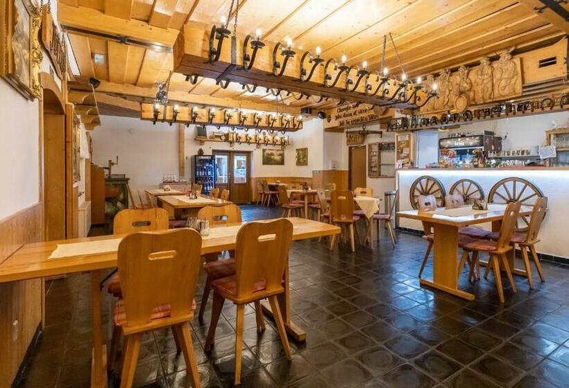 Horsky Hotel Rajska Bouda