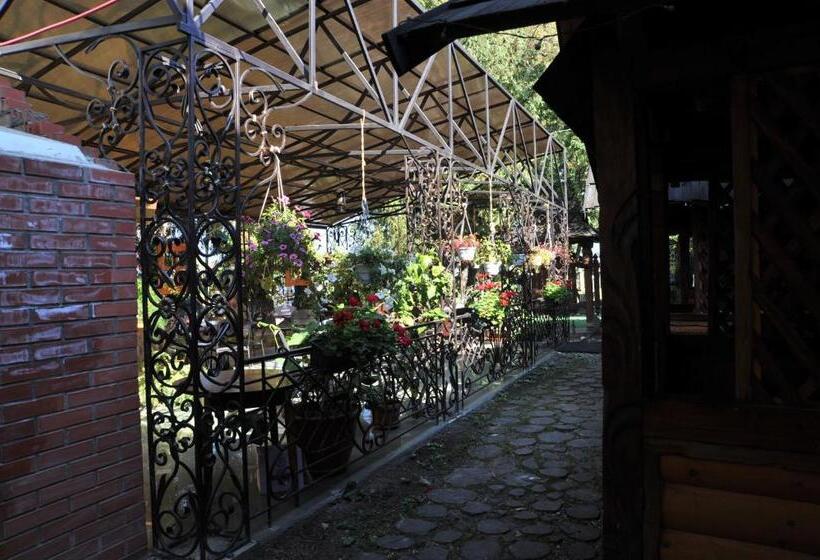 酒店 туристично розважальний комплекс стіжок