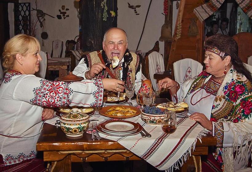 酒店 туристично розважальний комплекс стіжок