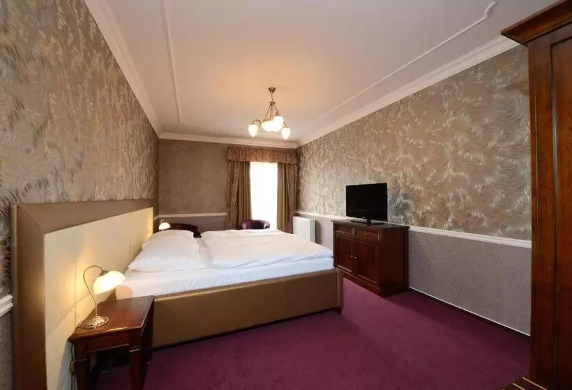 Hotelli Gold Chotoviny