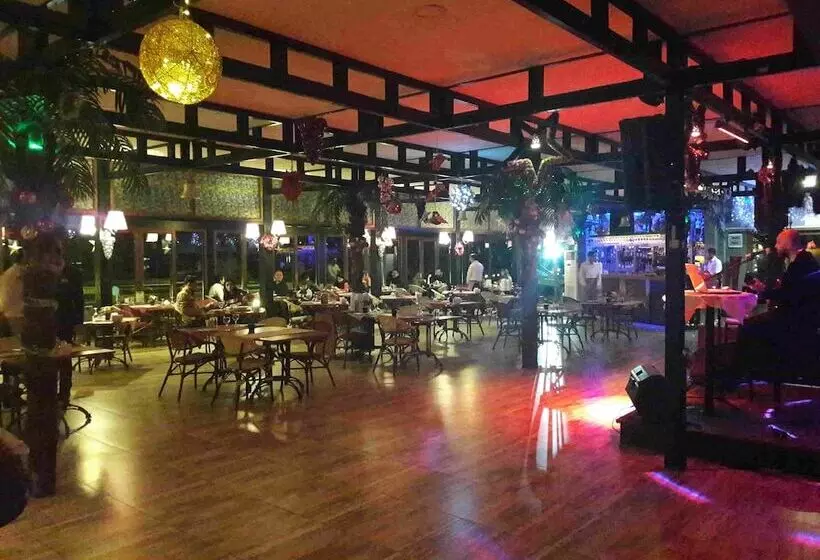 ホテル Green House Garden Park