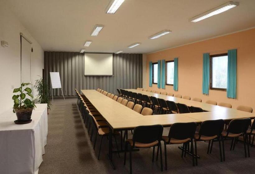 בית מלון כפרי Mlyn   Jihlava