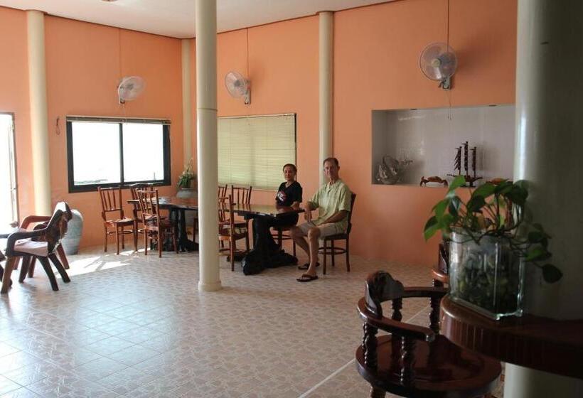 פנסיון Ban Sulada Guest House