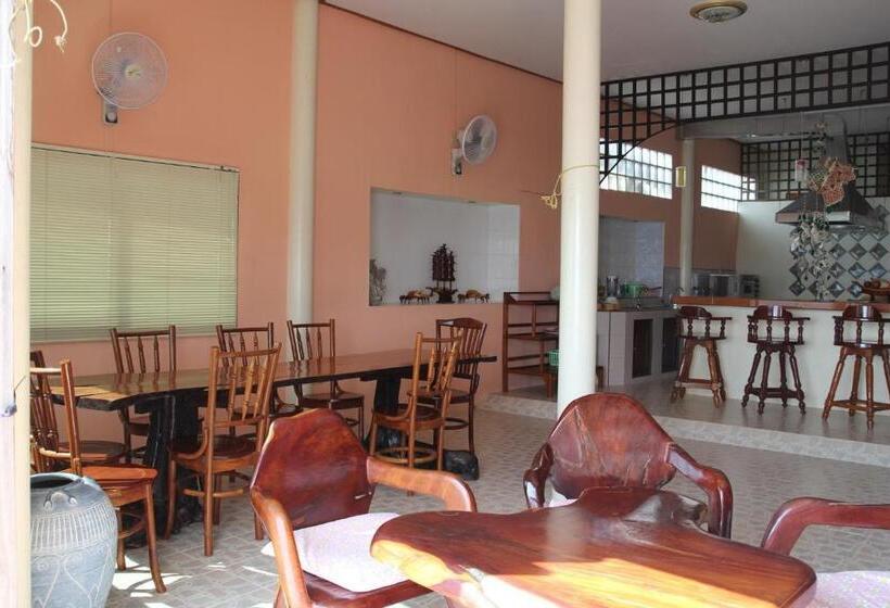 פנסיון Ban Sulada Guest House