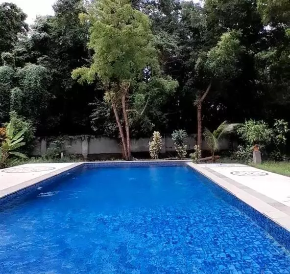 ペンション Bidara Cottage