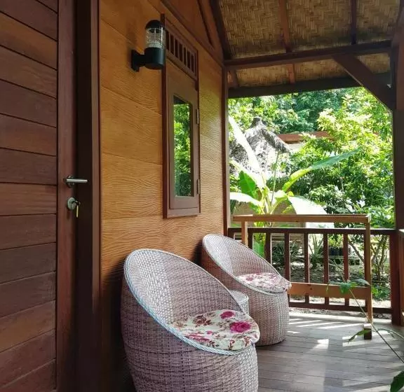 ペンション Bidara Cottage