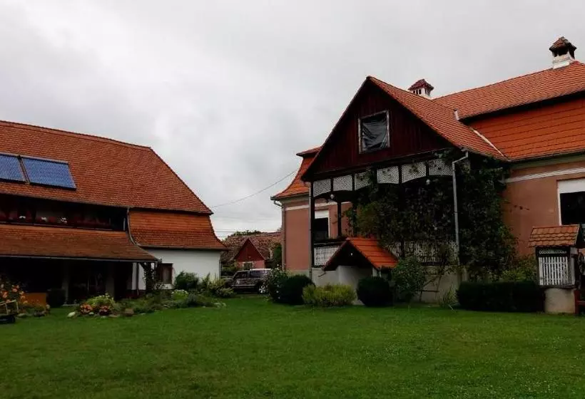 Majatalo Kúria Vendégház