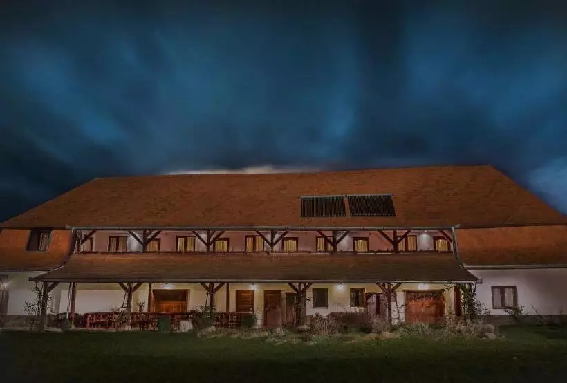 Majatalo Kúria Vendégház